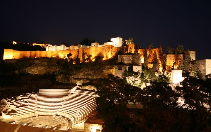 panorámica nocturna Alcazaba